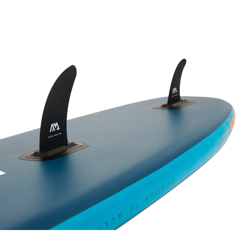 Aqua Marina 10’6 Blade Windsurf 2022 Inflatable Paddle Board SUP fins