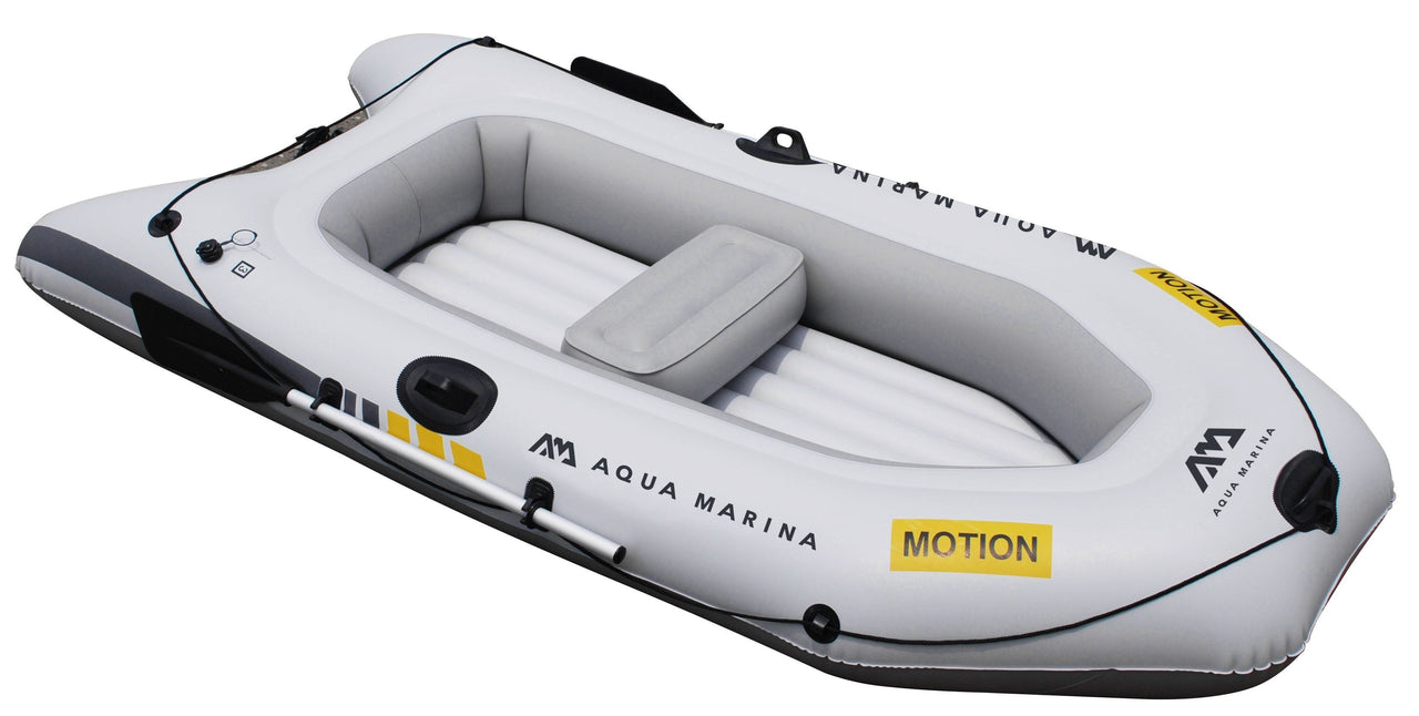 MOTION Sports Boat