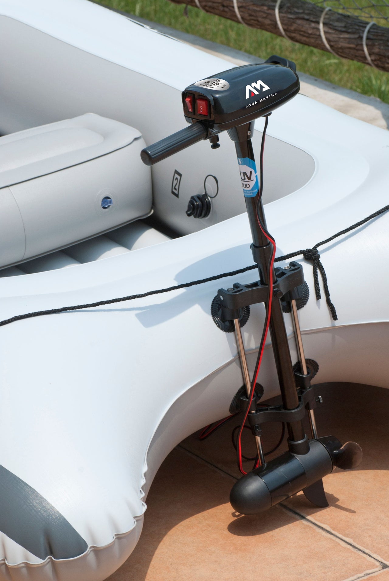 MOTION Sports Boat