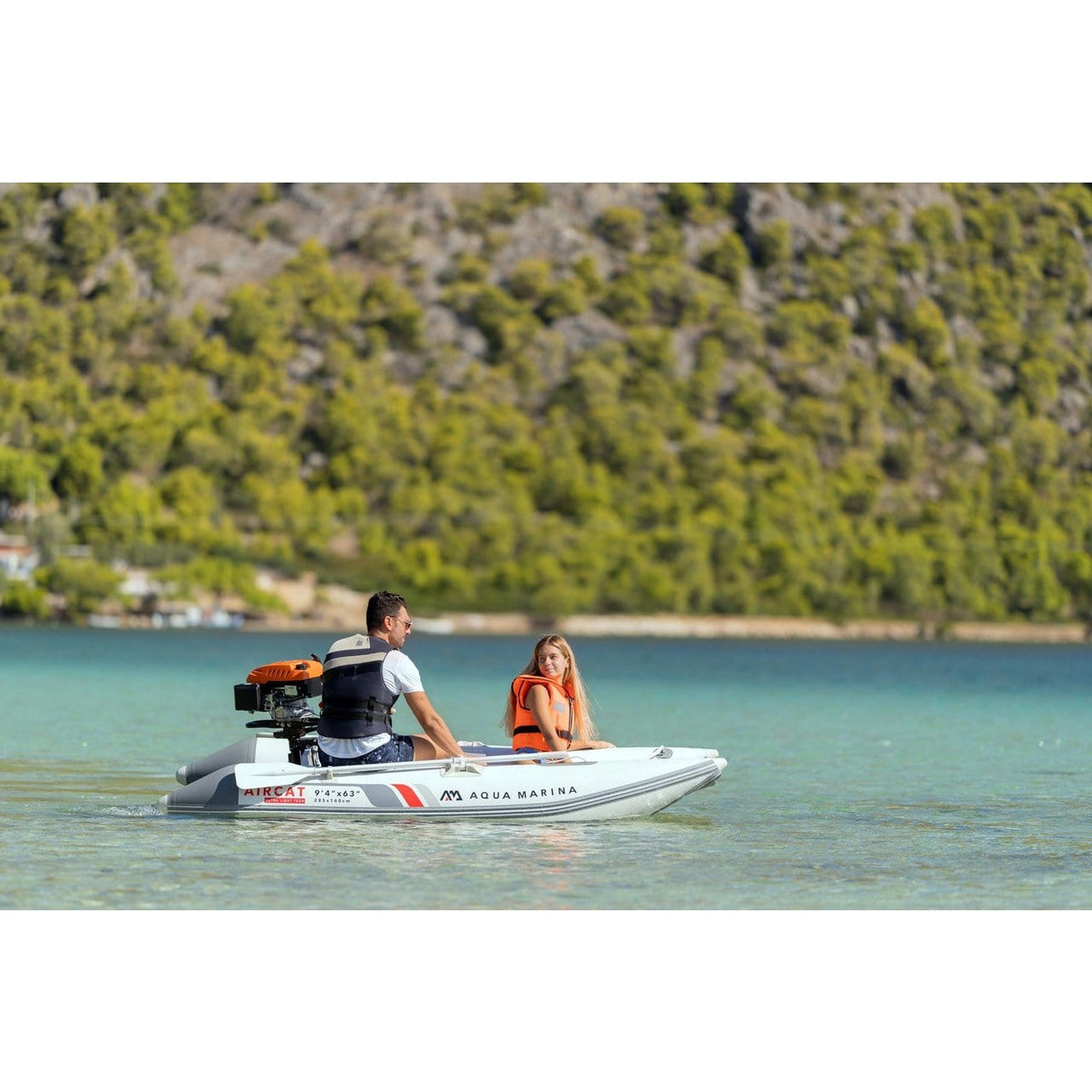 Aqua Marina 11’0″ x 63″ AIRCAT 2021/2022 Inflatable Catamaran Boat - Good Wave Canada