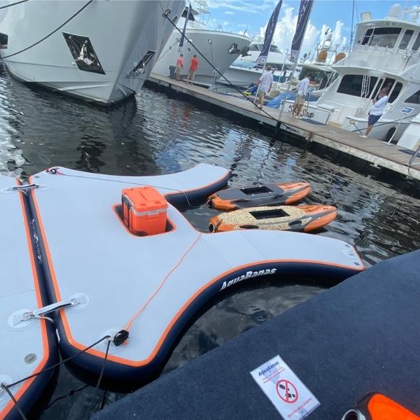 AquaBanas Launch Bana™ Inflatable Platform - Good Wave Canada